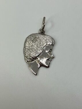 Vtg 925 Sterling Silver Woman Lady Side Profile Cameo Style Charm
